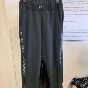 Nike pro joggers